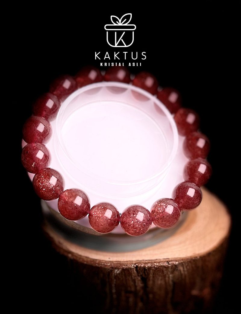 Starlight Strawberry Crystal Bracelet - Image 2