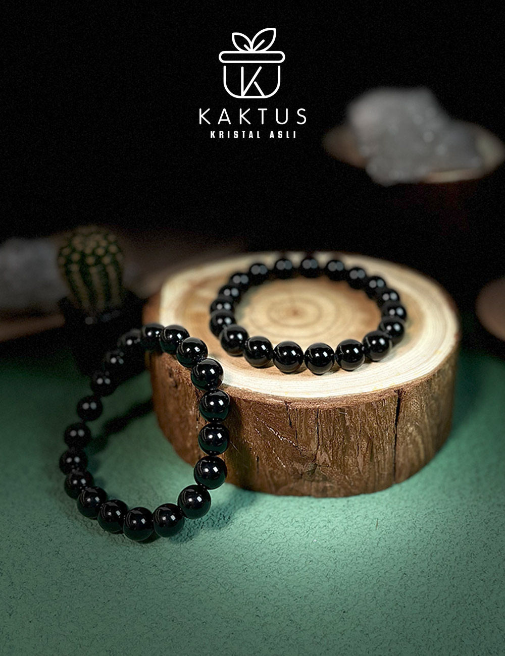 黑碧玺水晶手链常被用作护身符 Black Tourmaline Crystal Bracelet for Protection. Shop Black Tourmaline with Kaktus Kristal Malaysia Crystal shop.