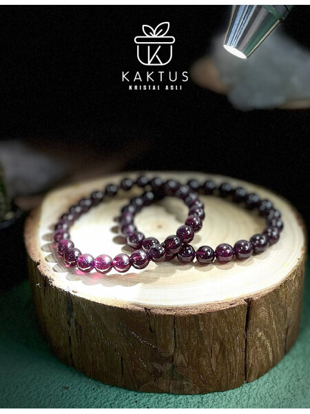 Purple Maroon Garnet 紫红石榴石水晶手串