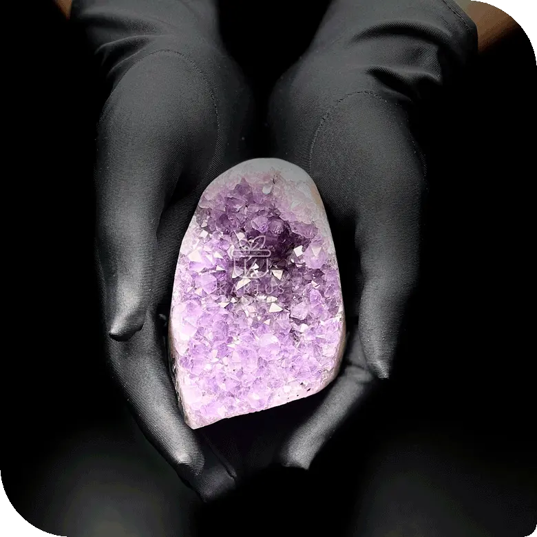 Your one stop crystal shop in Malaysia