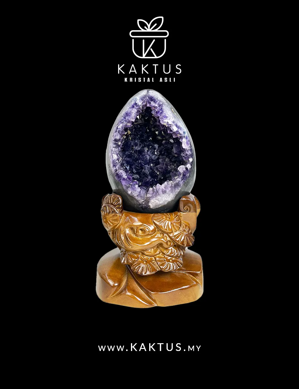 Uruguay Amethyst Dragon Egg with Glittering Crystal Heart