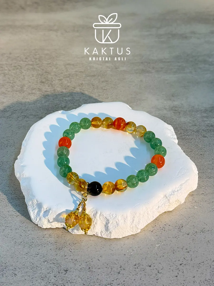 Close-up of Golden Key Bracelet with natural Citrine, Carnelian, Tiger Eye and Green Aventurine beads