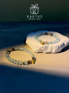 Virell Crystal Bracelet with Aquamarine and Labradorite for calm, intuition, and aura protection